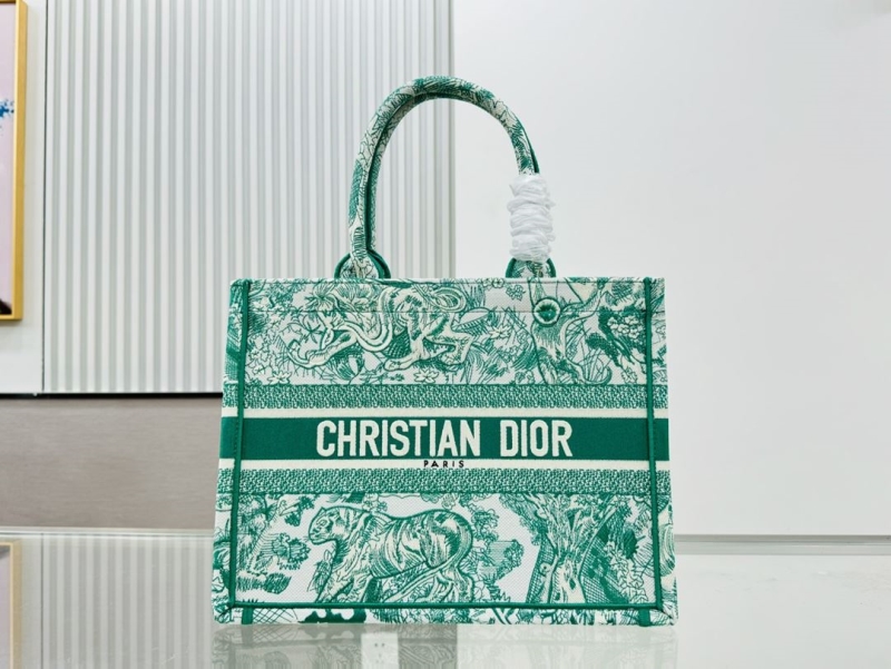 Dior Shopping Bags